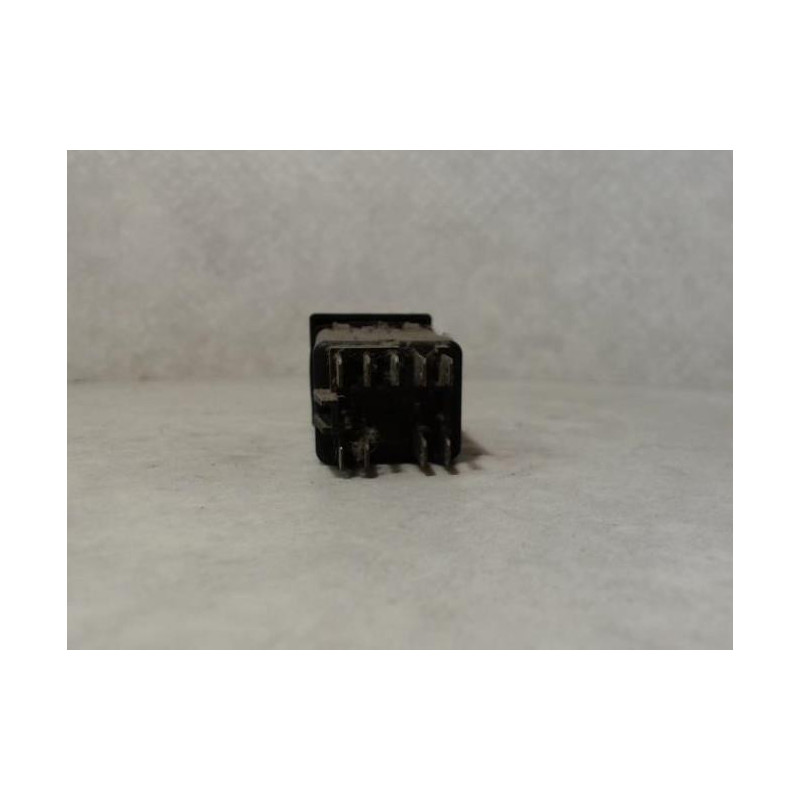 Bouton de warning RENAULT R25 PHASE 1 d’occasion