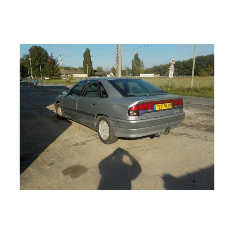 Anti brouillard droit (feux) RENAULT SAFRANE PHASE 1 d’occasion