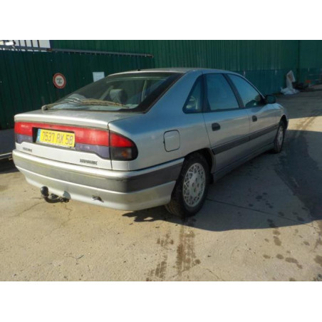 Anti brouillard droit (feux) RENAULT SAFRANE PHASE 1 d’occasion