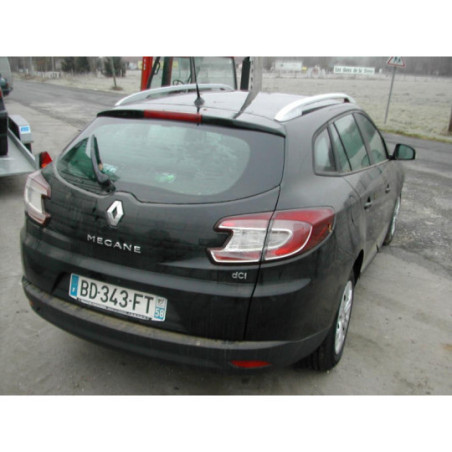 Anti brouillard gauche (feux) RENAULT MEGANE 3 PHASE 1 BREAK d’occasion