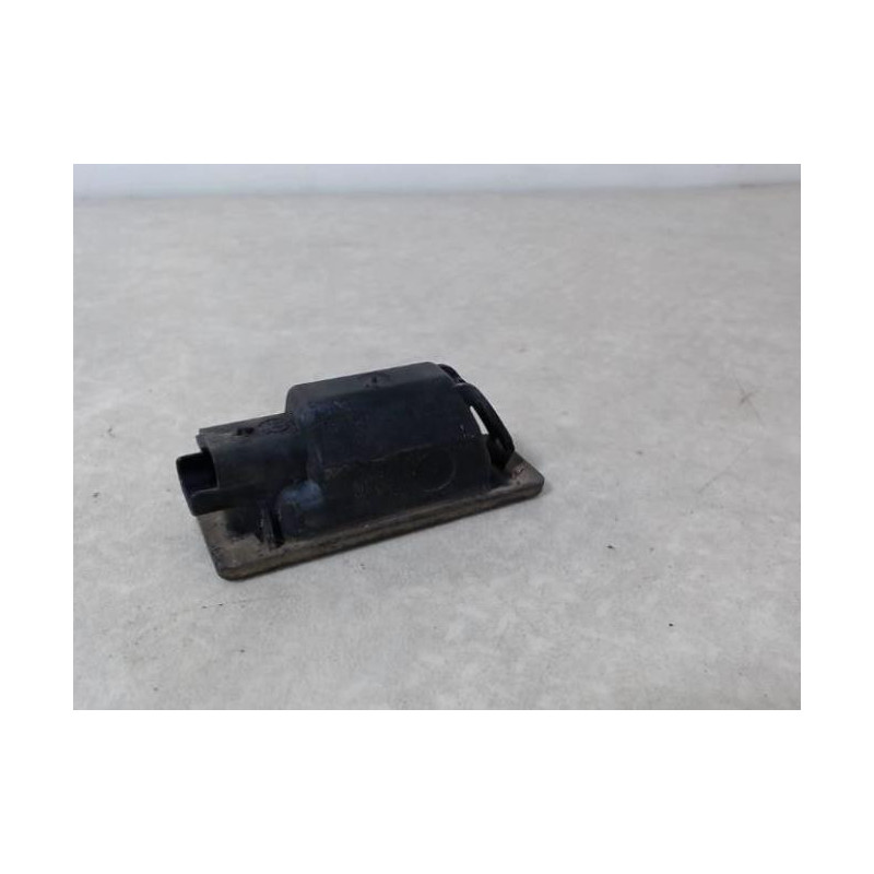 Eclairage de plaque CITROEN C4 1 PHASE 1 COUPE d’occasion