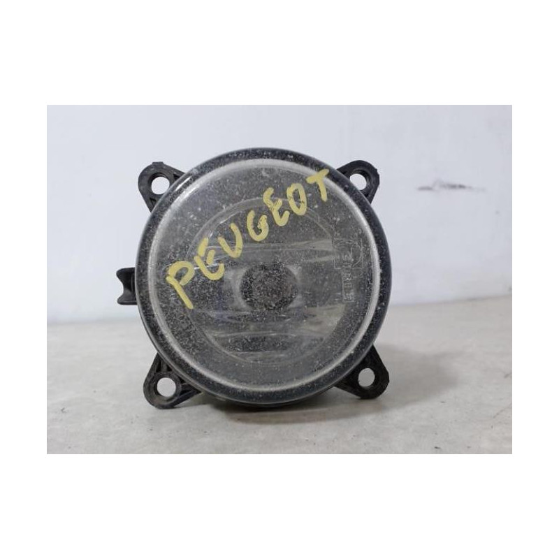 Anti brouillard droit (feux) PEUGEOT 2.0 HDI 90 8V d’occasion