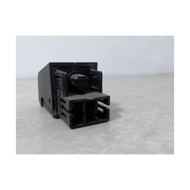Bouton/Interrupteur RENAULT  d’occasion