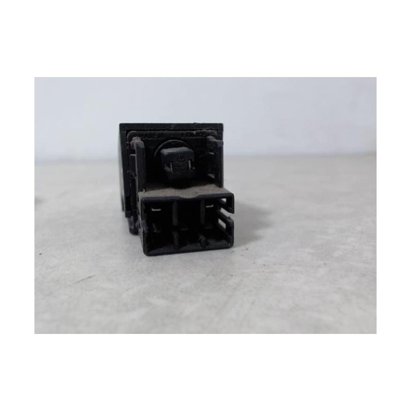 Bouton/Interrupteur RENAULT  d’occasion