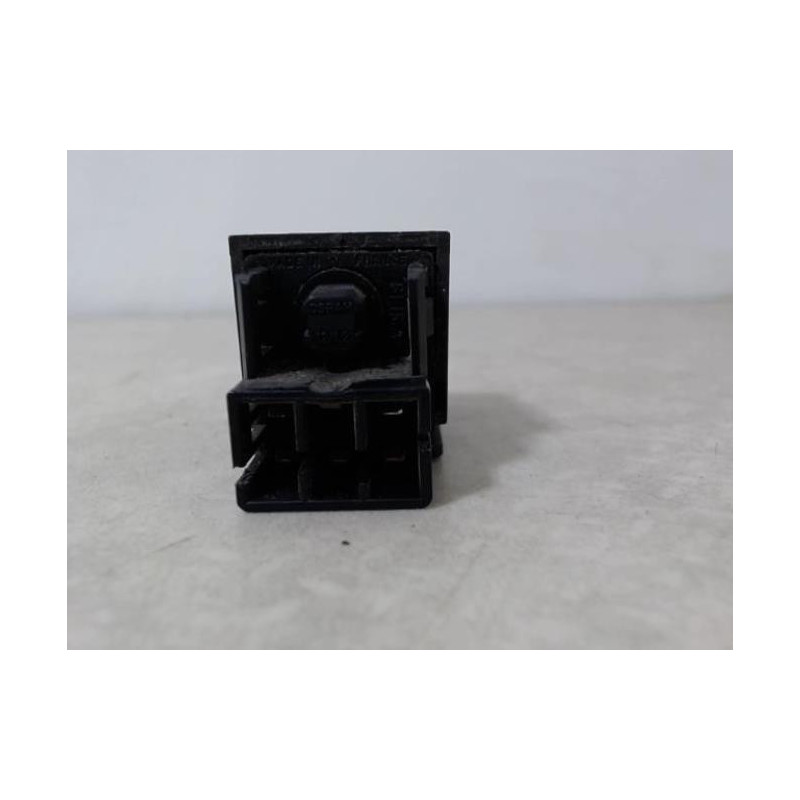 Bouton/Interrupteur RENAULT  d’occasion
