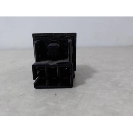 Bouton/Interrupteur RENAULT  d’occasion