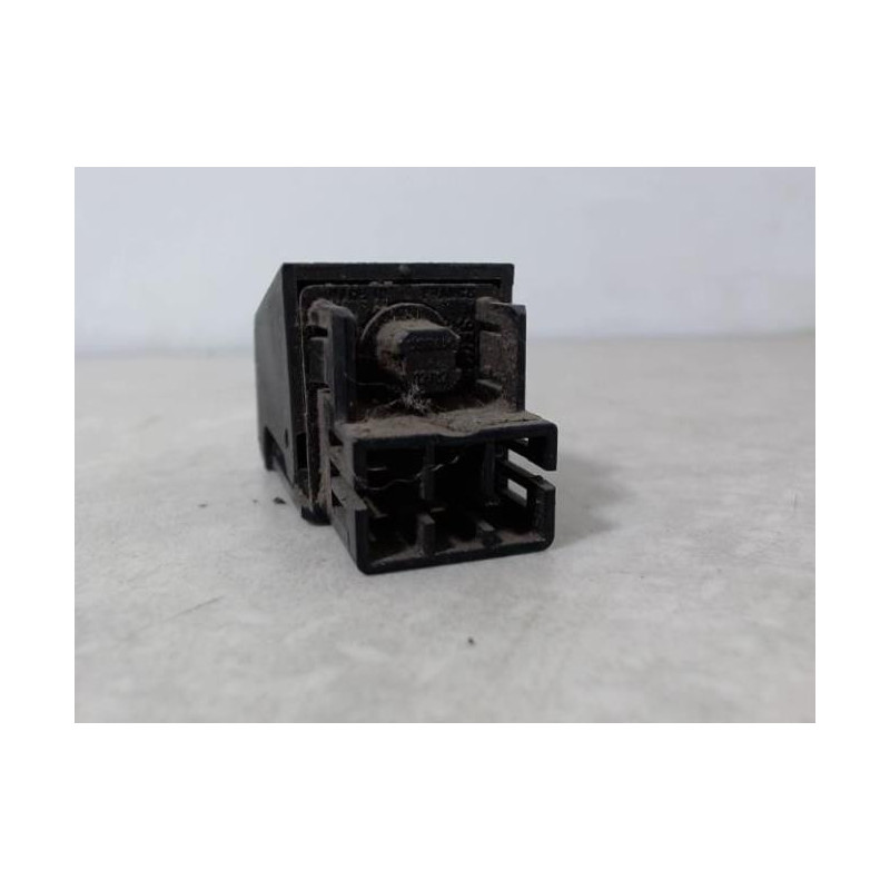 Bouton/Interrupteur RENAULT  d’occasion