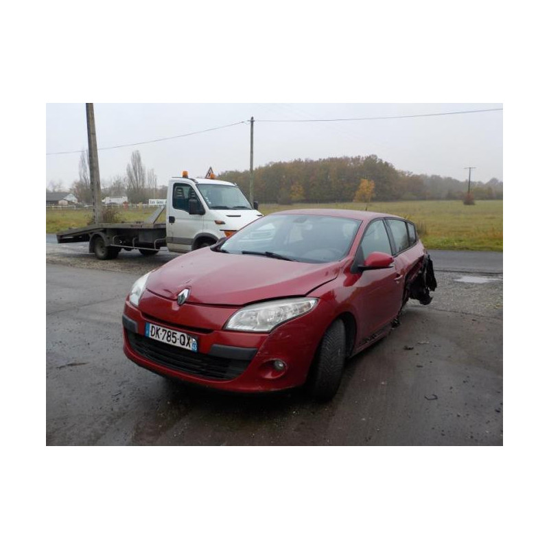 Anti brouillard droit (feux) RENAULT MEGANE 3 PHASE 1 d’occasion