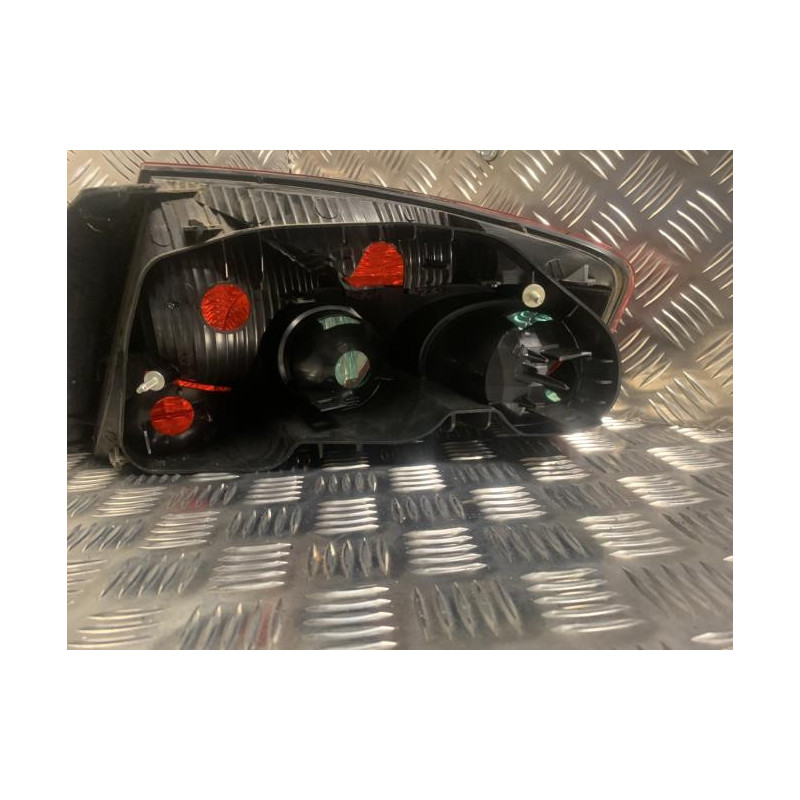 Feu arriere principal gauche (feux) PEUGEOT 407 PHASE 1 d’occasion