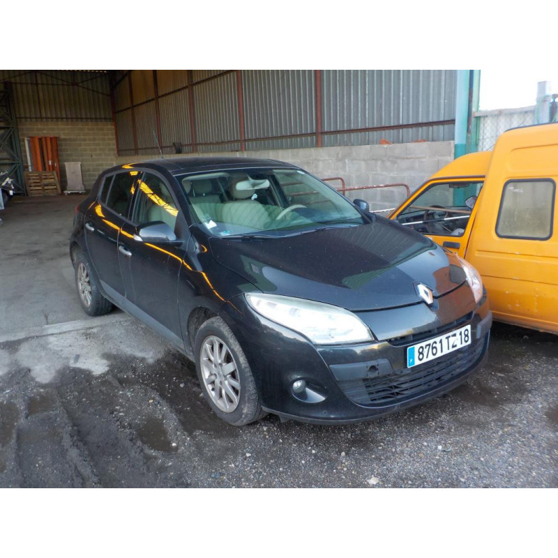 Anti brouillard droit (feux) RENAULT MEGANE 3 PHASE 1 d’occasion
