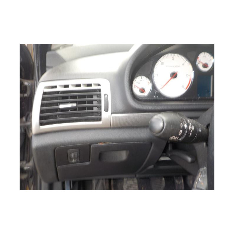Feu arriere principal gauche (feux) PEUGEOT 407 PHASE 1 d’occasion