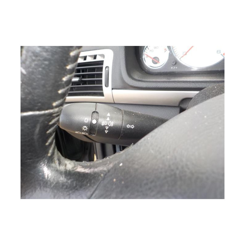 Feu arriere principal gauche (feux) PEUGEOT 407 PHASE 1 d’occasion
