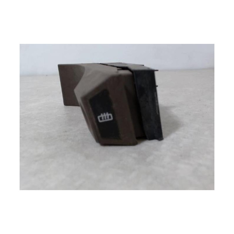 Commande degivrage lunette arriere CITROEN BX d’occasion