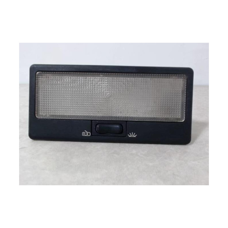 Eclairage de plafonnier VOLKSWAGEN PASSAT 4 PHASE 1 d’occasion