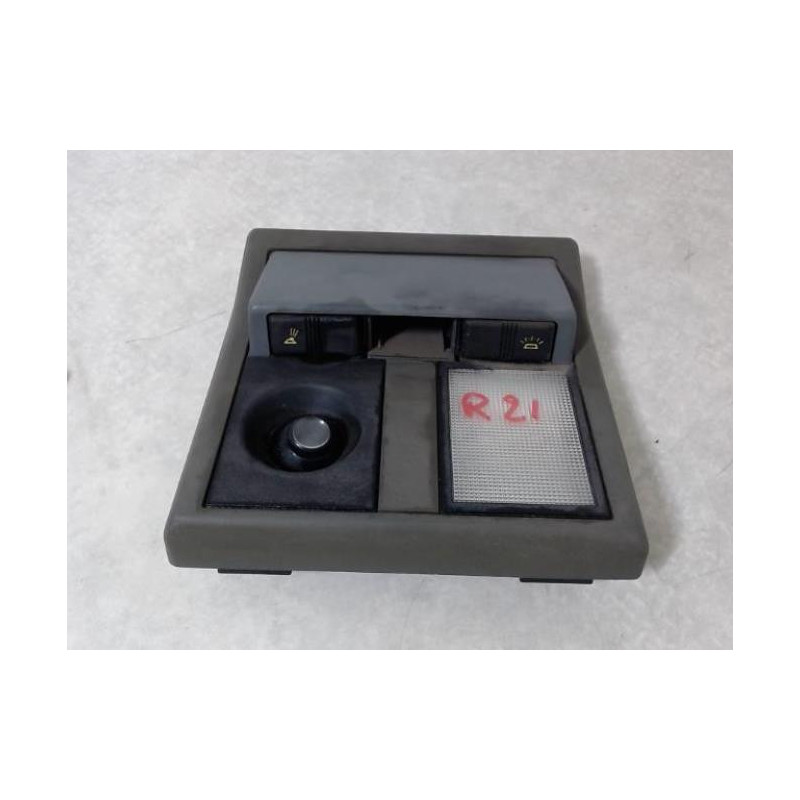 Eclairage de plafonnier RENAULT R21 PHASE 2 BREAK d’occasion