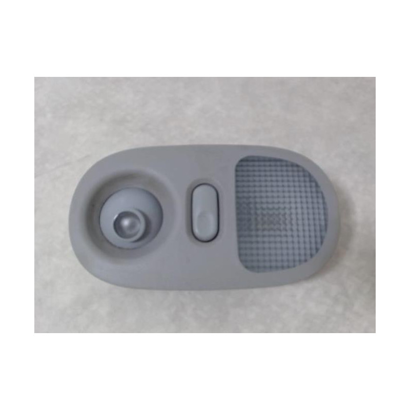 Eclairage de plafonnier RENAULT CLIO 2 PHASE 1 d’occasion