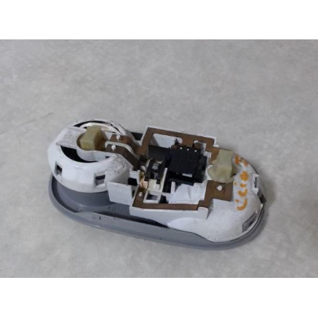 Eclairage de plafonnier RENAULT CLIO 2 PHASE 1 d’occasion