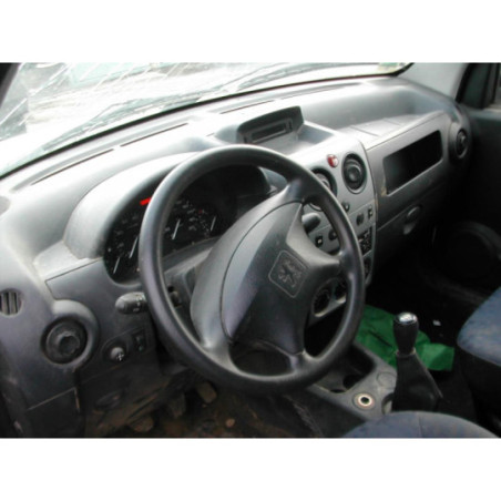 Interrupteur de leve vitre PEUGEOT PARTNER 1 PHASE 2 d’occasion