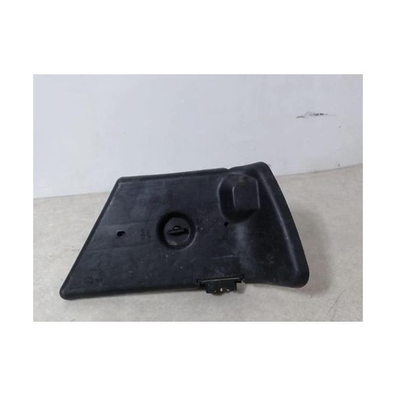 Platine feu arriere gauche MERCEDES 230 C124 PHASE 1 COUPE d’occasion