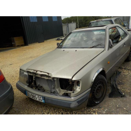 Platine feu arriere gauche MERCEDES 230 C124 PHASE 1 COUPE d’occasion