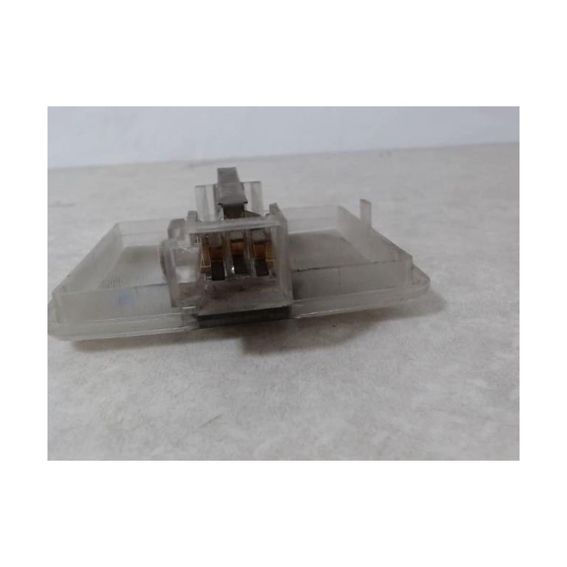 Eclairage de plafonnier AUDI 80 1 PHASE 2 d’occasion