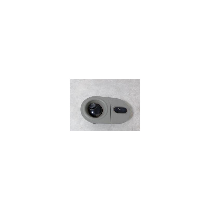 Eclairage de plafonnier RENAULT LAGUNA 1 PHASE 2 d’occasion