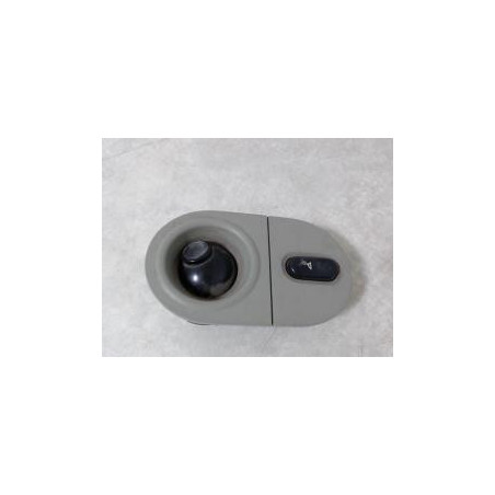 Eclairage de plafonnier RENAULT LAGUNA 1 PHASE 2 d’occasion