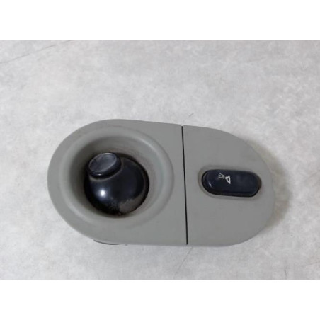 Eclairage de plafonnier RENAULT LAGUNA 1 PHASE 2 d’occasion