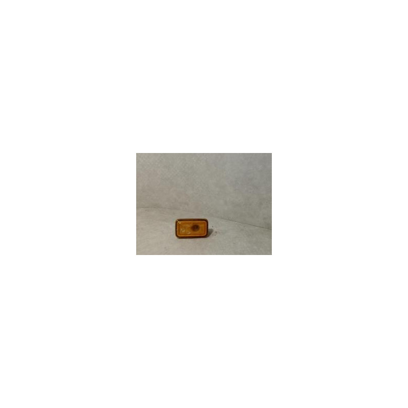 Repetiteur clignotant avant droit  (Feux) TALBOT  d’occasion