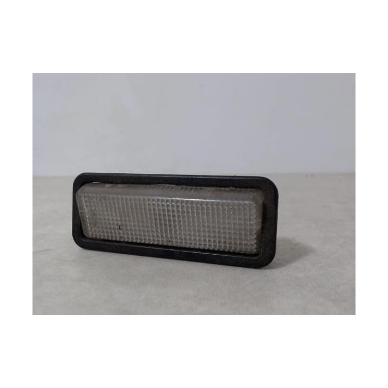 Eclairage de plafonnier PEUGEOT 405 PHASE 1 d’occasion