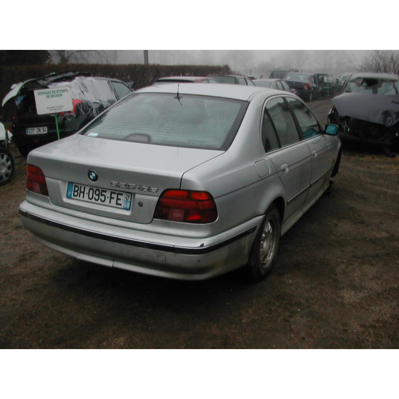 Repetiteur clignotant avant gauche (Feux) BMW SERIE 5 E39 PHASE 1 d’occasion