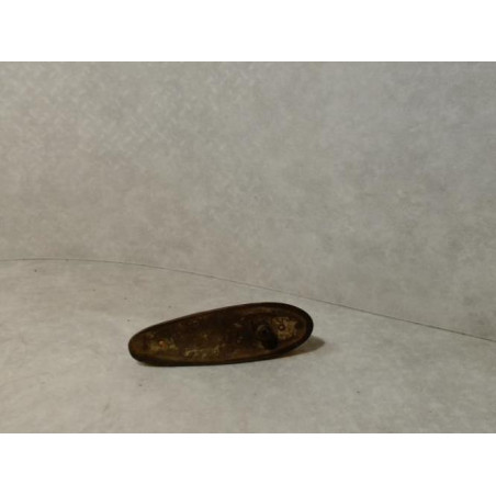 Repetiteur clignotant avant droit  (Feux) OPEL OMEGA A BREAK d’occasion