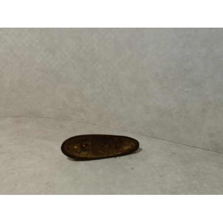 Repetiteur clignotant avant droit  (Feux) OPEL OMEGA A d’occasion