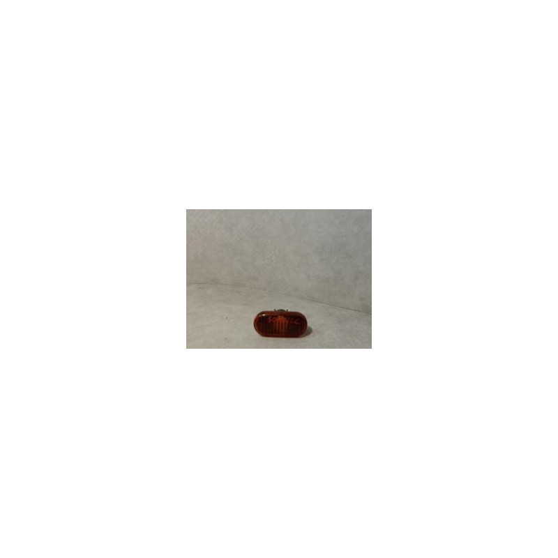 Repetiteur clignotant avant droit  (Feux) RENAULT SCENIC 1 PHASE 1 d’occasion