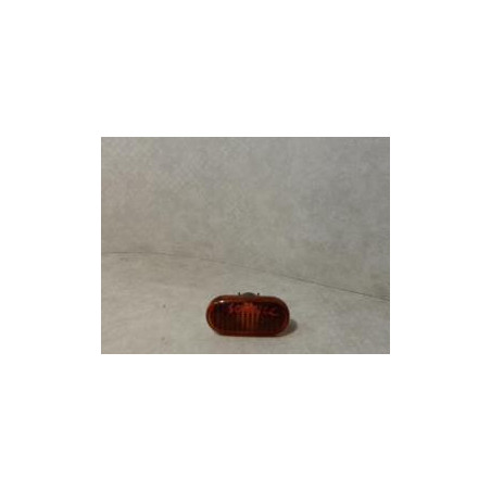 Repetiteur clignotant avant droit  (Feux) RENAULT SCENIC 1 PHASE 1 d’occasion