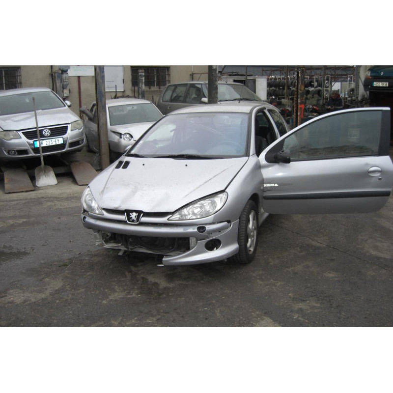 Eclairage de plafonnier PEUGEOT 206 PHASE 1 d’occasion