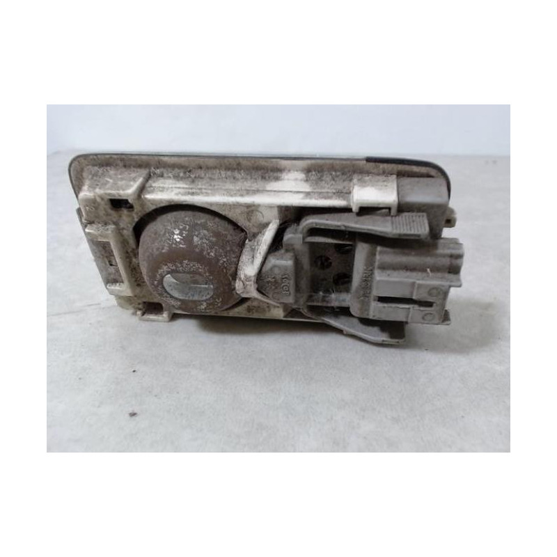 Eclairage de plafonnier PEUGEOT 206 PHASE 1 d’occasion
