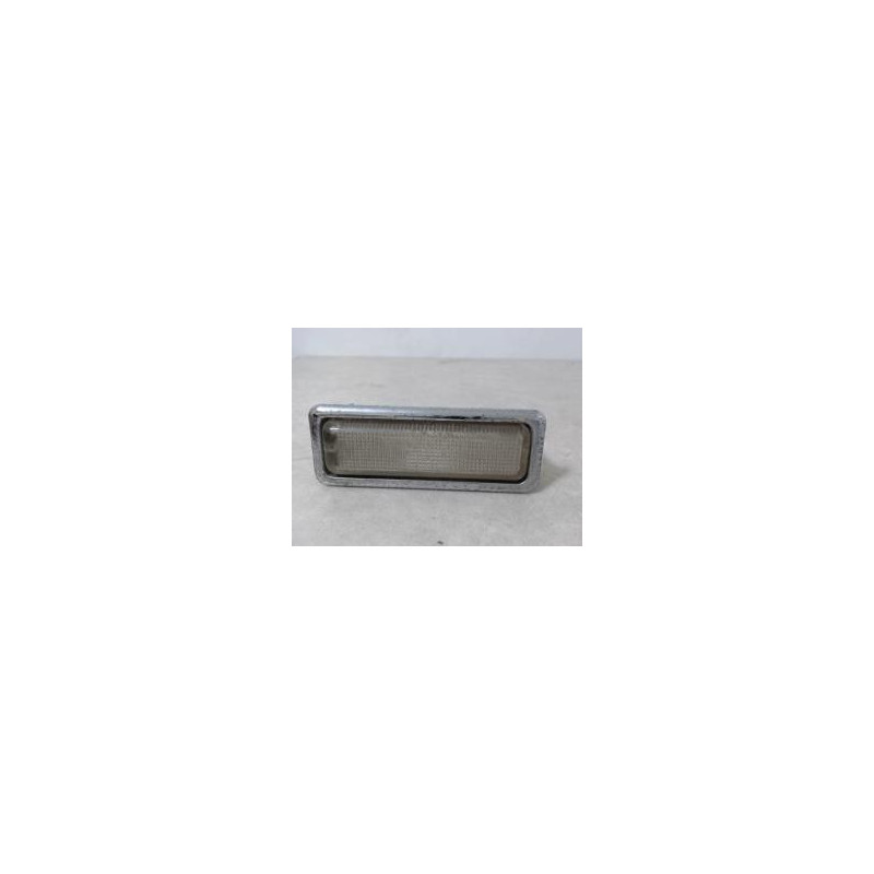 Eclairage de plafonnier RENAULT R11 d’occasion