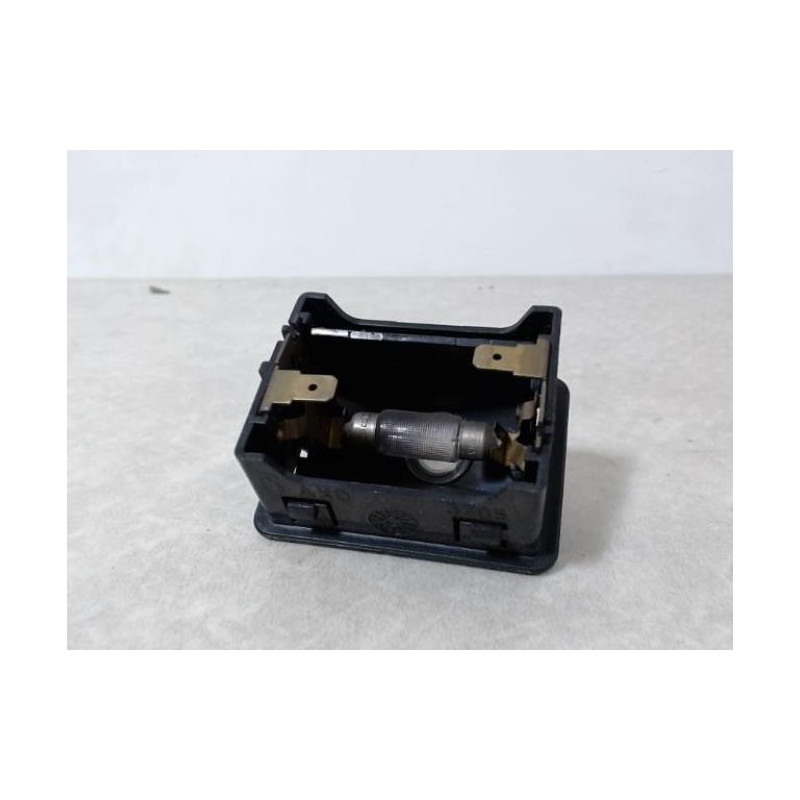 Eclairage de plafonnier PEUGEOT 405 PHASE 1 d’occasion