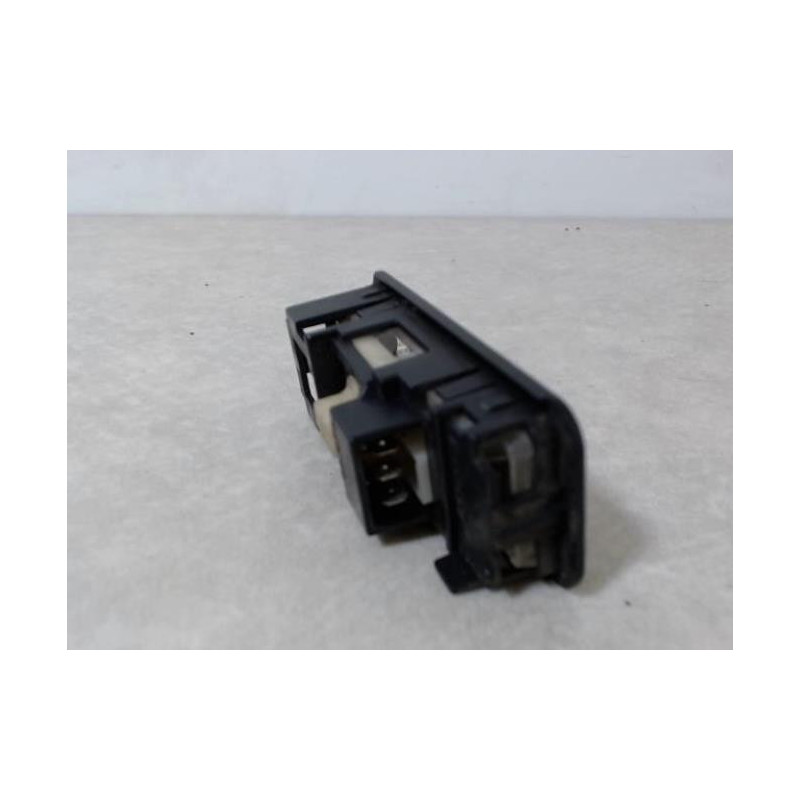 Eclairage de plafonnier CITROEN AX PHASE 2 d’occasion