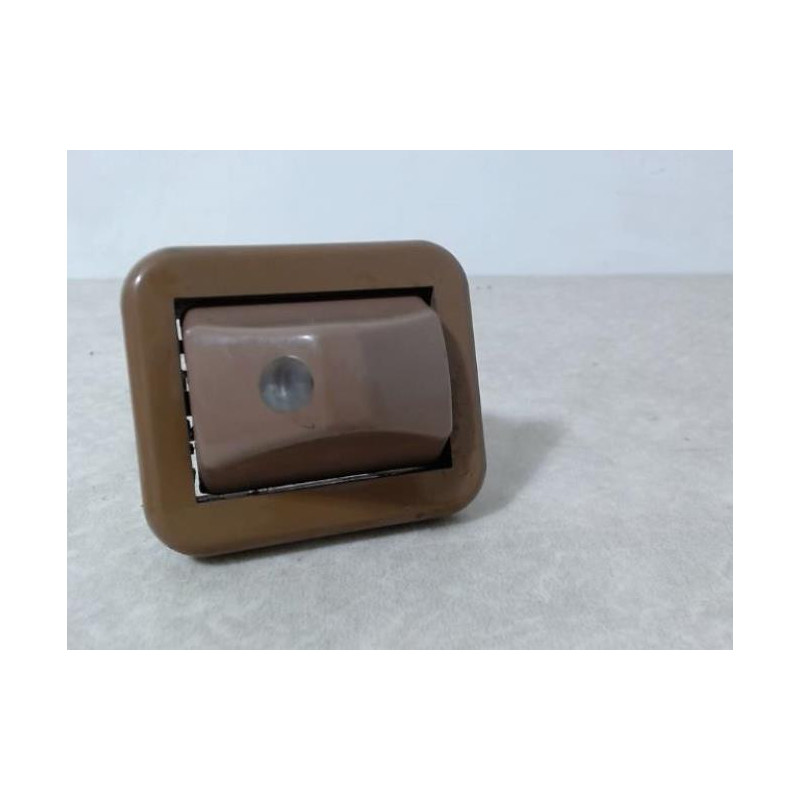 Eclairage de plafonnier PEUGEOT 309 PHASE 2 d’occasion