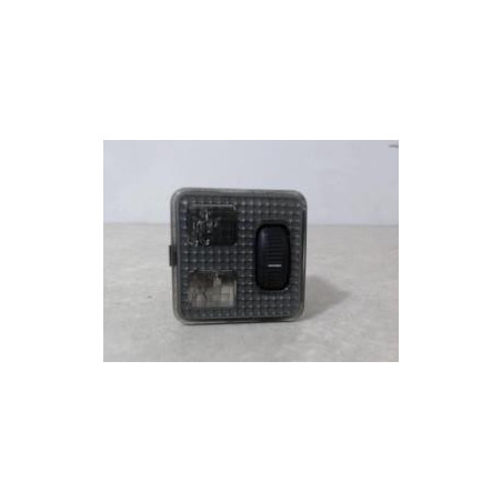 Eclairage de plafonnier PEUGEOT 306 PHASE 1 d’occasion