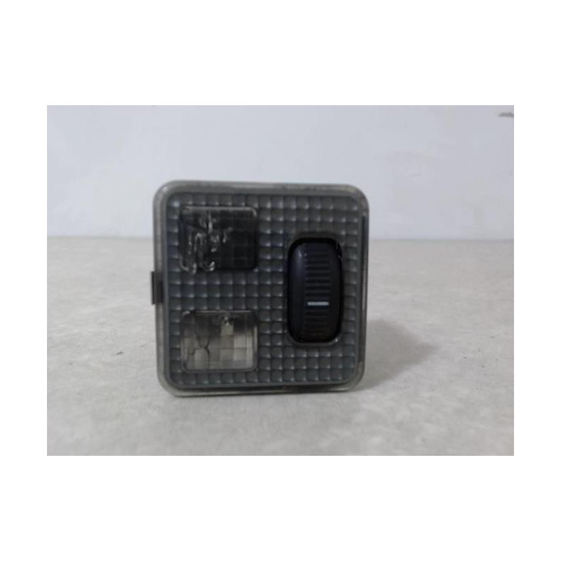 Eclairage de plafonnier PEUGEOT 306 PHASE 1 d’occasion