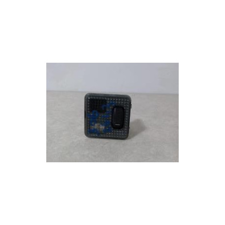 Eclairage de plafonnier PEUGEOT 306 PHASE 2 d’occasion