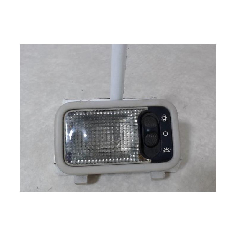 Eclairage de plafonnier CITROEN BERLINGO 1 PHASE 2 d’occasion