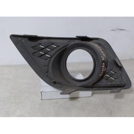 Enjoliveur anti brouillard FORD FIESTA 5 PHASE 2 d’occasion
