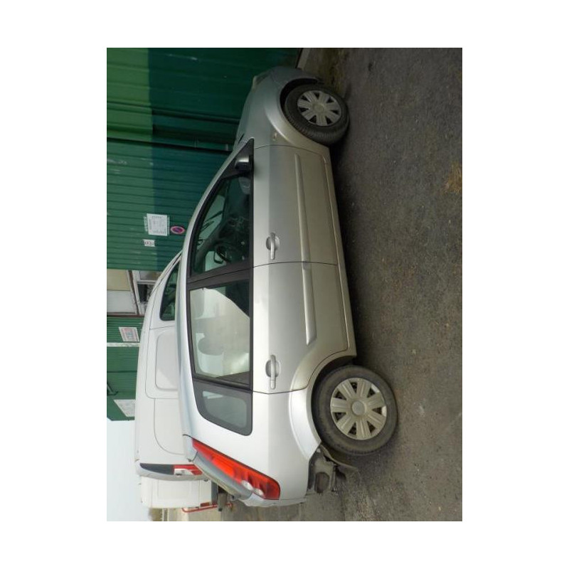 Enjoliveur anti brouillard FORD FIESTA 5 PHASE 2 d’occasion
