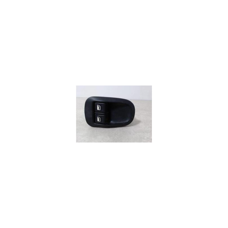 Interrupteur de leve vitre avant gauche PEUGEOT 206 PHASE 1 d’occasion