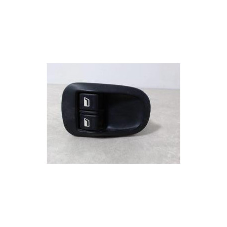 Interrupteur de leve vitre avant gauche PEUGEOT 206 PHASE 1 d’occasion