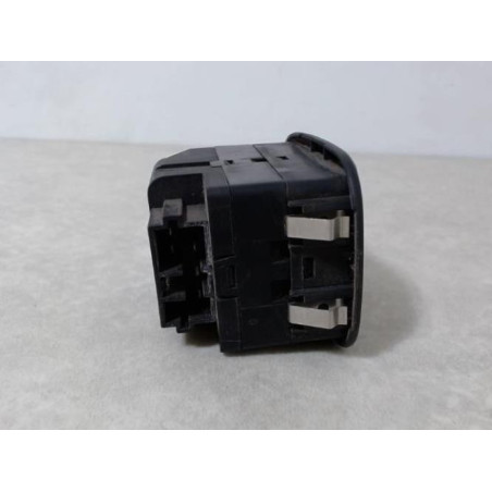 Interrupteur de leve vitre avant gauche PEUGEOT 206 PHASE 1 d’occasion